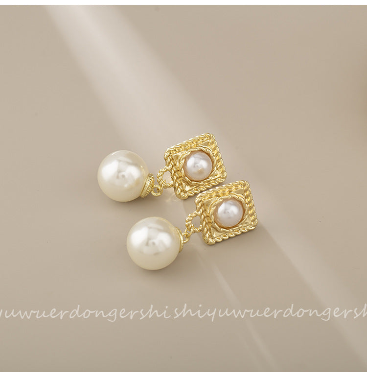 Daily Commute Geometric Pearl Eardrops Earrings High-grade Temperament Mosquito Coil Ear Clip